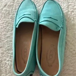 Tod\'s Blue Suede Loafers Classic Slip-On Style Tod main image 2
